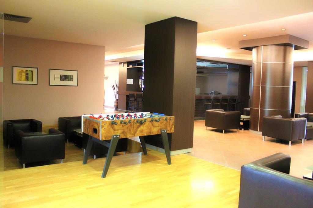 Kendros Hotel Plovdiv Exteriör bild