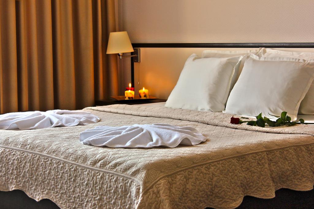 Kendros Hotel Plovdiv Rum bild