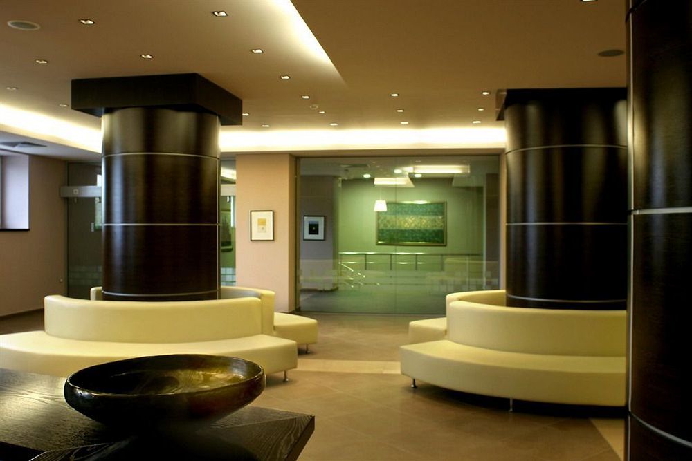 Kendros Hotel Plovdiv Exteriör bild